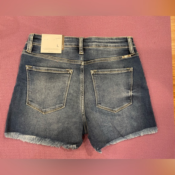Kancan distressed shorts - Picture 2 of 14